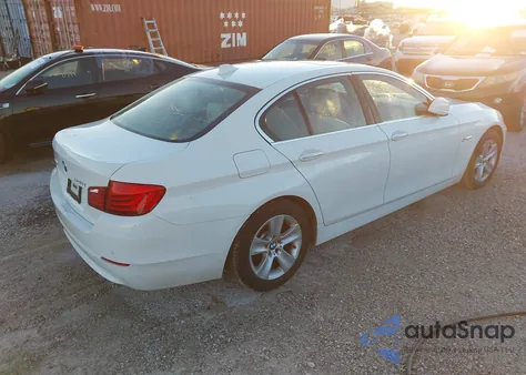 2013 BMW 528I xDrive из США, поврежденный, VIN WBAXH5C54DD109276